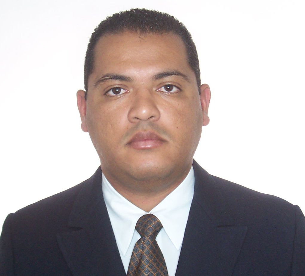 Prof. Wanderlan Cabral Neves